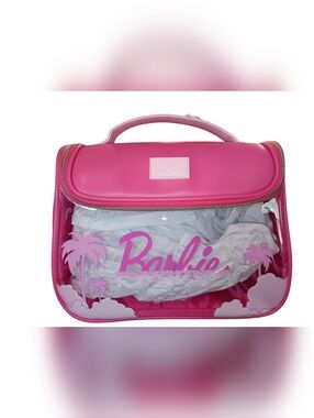 Barbie Pink NWT Cosmetic Beauty Tote Case
